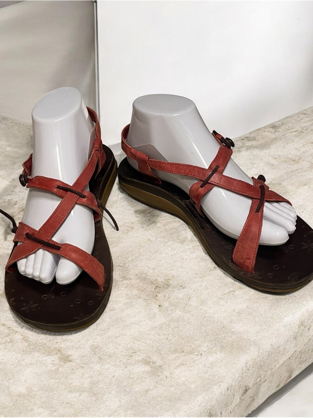 Chaco Women's burnt orange Strappy Sandals
